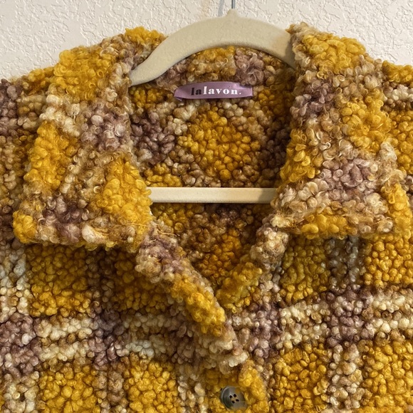 Comfy, over-sized yellow tartan sweater - Picture 3 of 8